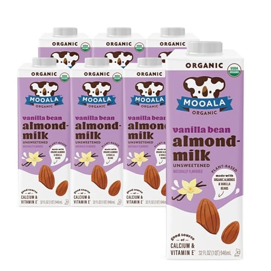 Mooala – Organic Vanilla Bean Almondmilk, Unsweetened, 32 fl oz (Pack of 6) – Shelf-Stable, Non-Dairy, Gluten-Free, Vegan & Plant-Based Beverage with No Added Sugar (Unsweetened Vanilla Bean) 967001340